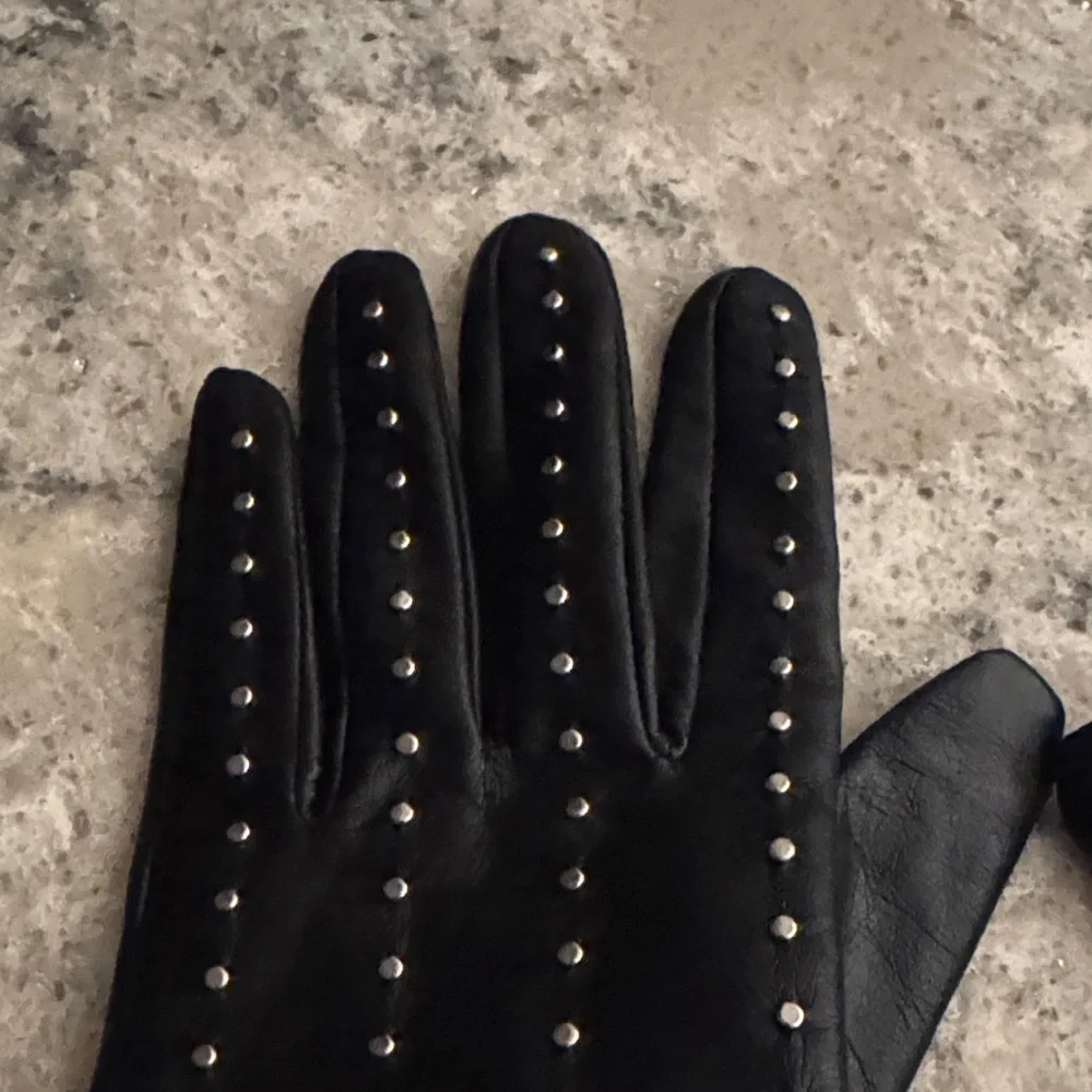 Studded Black Kids Mittens